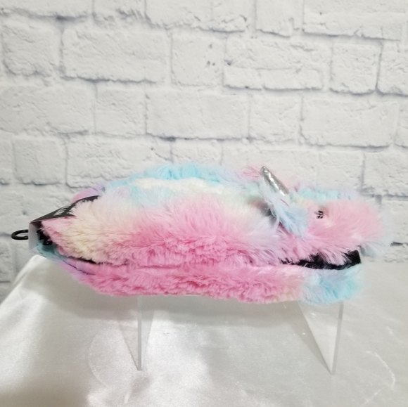 Unicorn Tie Dye Fuzzy Cozy Slipper Socks New - Picture 2 of 16